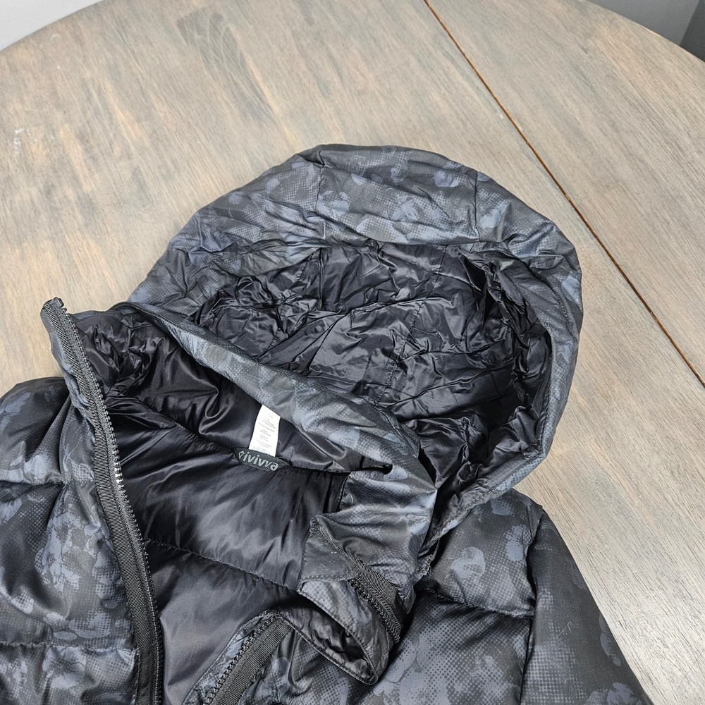 Ivivva Girls 12 Down Puffer Jacket Hooded Quilted Bomber Floral Black Gray Coat - Picture 6 of 8